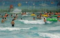Tsunami artificial del centro vacacional de Surfable de la piscina exterior de la onda para la familia de los adultos de los niños
