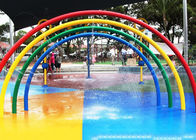 Juego de la aguamarina de la puerta del arco iris de los niños, equipo del parque de la aguamarina del espray, estructura del juego de las fuentes